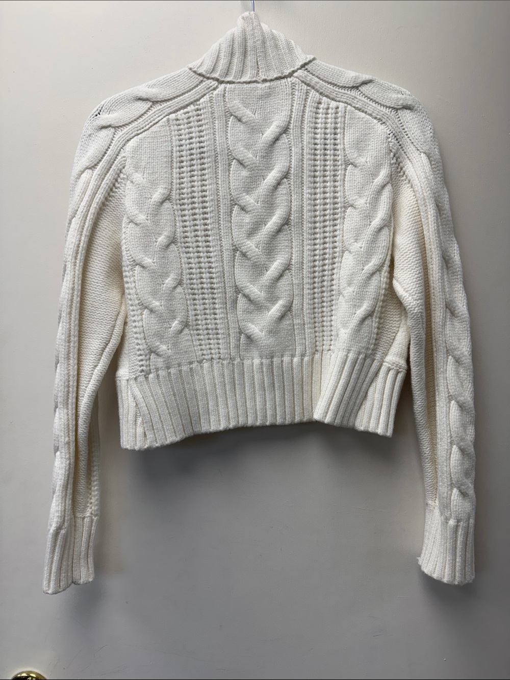 White House Black Market Ivory Cable-Knit Cropped Shawl Cardigan - Picture 2 of 5